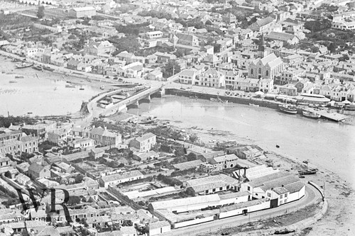 1920 gilles croix de - -,
