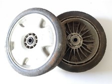 paire de roues avants de tondeuse honda hrx537