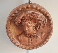 BAS RELIEF EN TERRE CUITE A