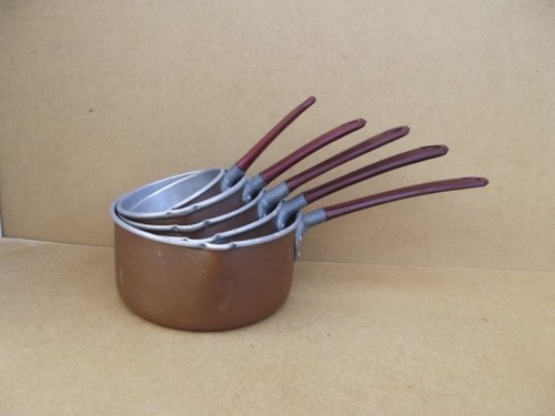 Ancienne série casseroles - ancienne,