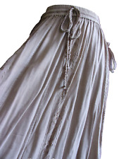 Ensemble jupe et veste brodés