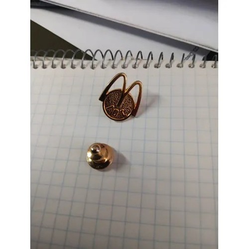 Pin mcdonald mac donald - pin's, donald's