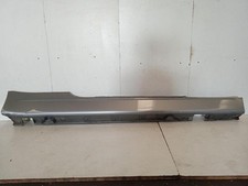 51777008856 pare-boue latéral