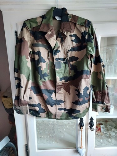 Tenue treillis camouflage - treillis,