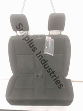 BANQUETTE AVANT MERCEDES