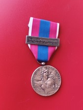 Médaille ancienne Défense