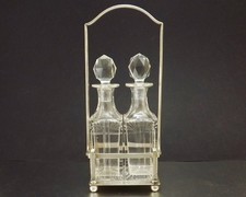 HUILIER VINAIGRIER ART DECO EN METAL ARGENTE ET CRISTAL  TAILLE DEBUT XX°