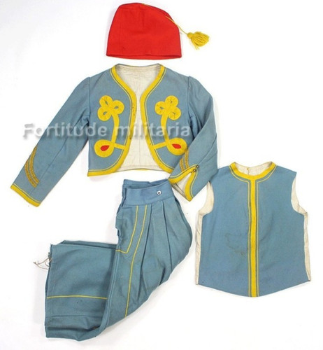 Tirailleurs tenue pour - :,