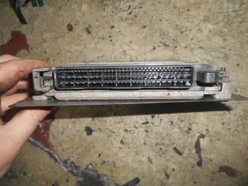Calculateur moteur citroen - calculateur,