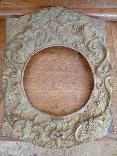 Ancien fronton pour comtoise - .,