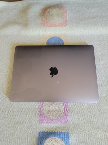 Macbook pro a2338 2020 - m1, m/r