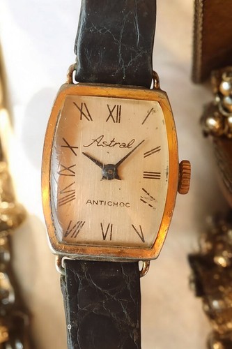 Montre astral mécanique - astral,