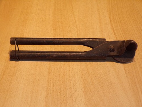 Ancienne pince cintrer et - cintrer,