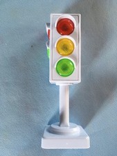 JOUET:PETIT FEU TRICOLORE LUMINEUX POUR JOUER COMME EN VRAI AUX PETITES VOITURES