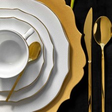 Service Vaisselle 39 Pièces Porcelaine Blanche, Roi Fil Or, Marque Fondu, Neuf