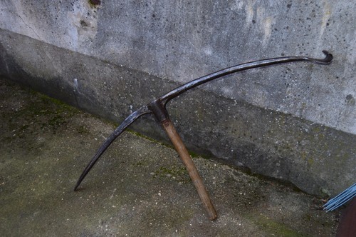Pic pioche pour - pour, arracher