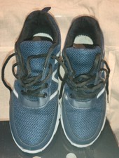 Basket bleu et blanche T 40 mixe