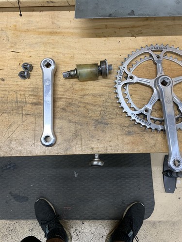 Pinarello campagnolo crankset - campagnolo,