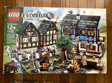 Lego Le Village Médiéval n°10193