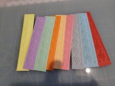 PAPIER PEINT FRISE en relief pour maison de poupée ou DIORAMA 8 PIECES PAR LOT