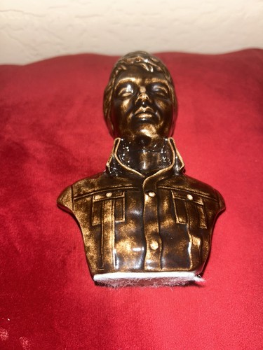 Vintage ceramic elvis presley - vintage,