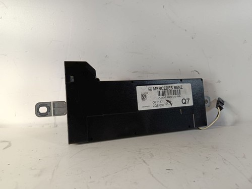 Amplificateur antenne - amplificateur, d'antenne