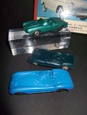 lot de voitures publicitaires