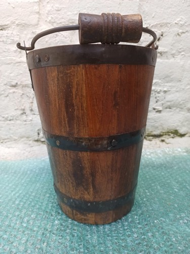 Ancien seau puits bois - ancien, de