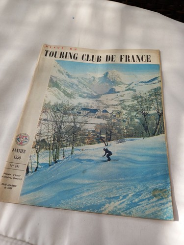 Revue touring club de - la,
