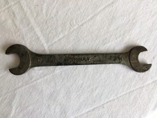 ancienne cle plate 14 17 mm RENAULT automobilia collection