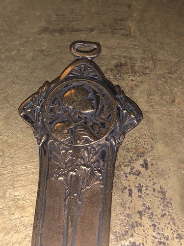 Coupe papier pendentif - , en
