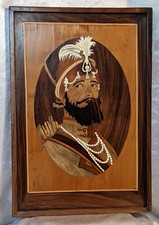 Portrait d'Un Maharajad Au Carquois &Flêches Marqueterie de Bois Précieux 47x32