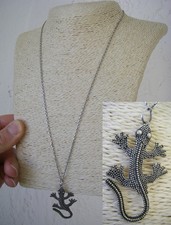 long collier murat pendentif