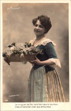 *59199 cpa Fantaisie Femme Muguet