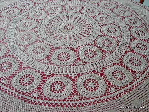 Nappe faite crochet en - crochet,