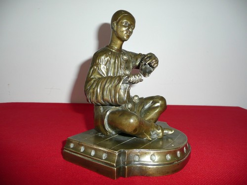 Pierrot bronze statuette - ,