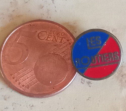 Insigne boutonnière vis - insigne,