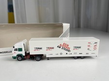 Véhicule miniature Herpa