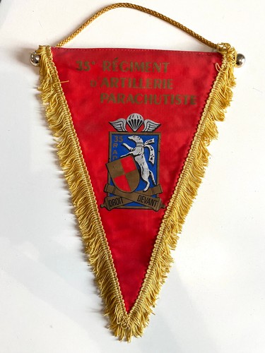 Ancien fanion militaire - ancien,