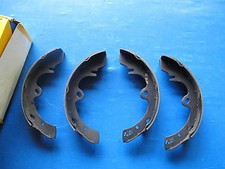 Mâchoires de freins arrière Lucas pour Peugeot 204, 304 - 10/72, Renault R16