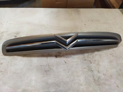9650059677 grille gauche capot