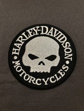 patch écusson brodé