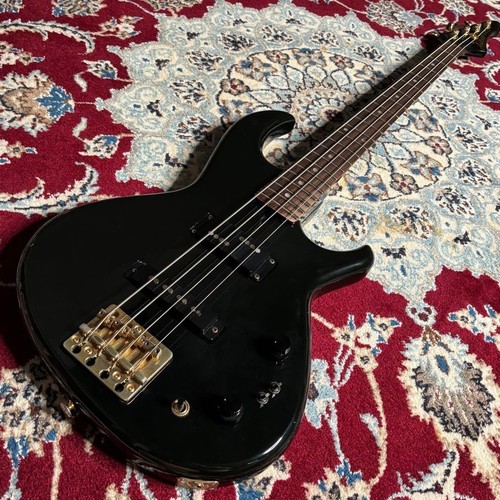 Rare basse électrique aria - basse,
