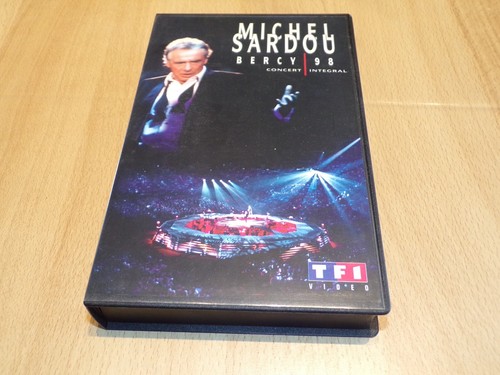 Vhs cassette video - /,