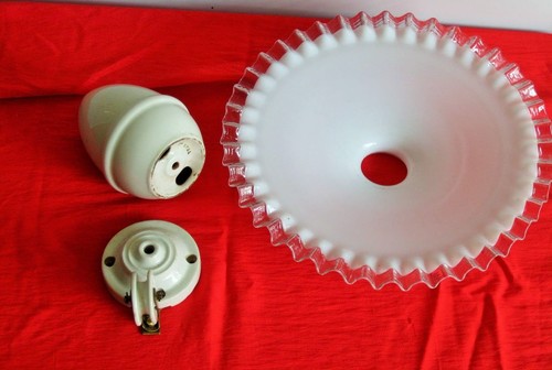 Lustre monte et - , baisse