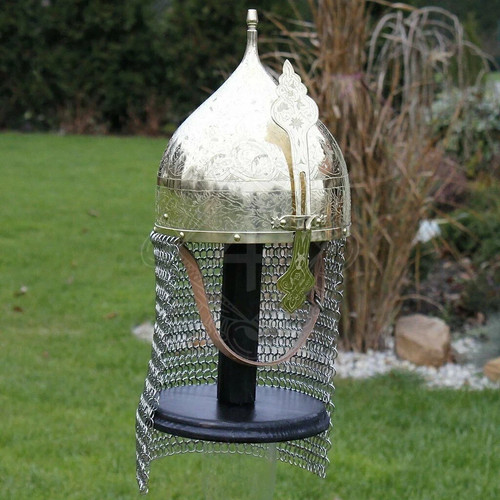 Casque islamique médiéval