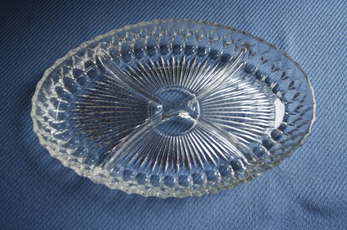 Plat ancien compartiments - plat,