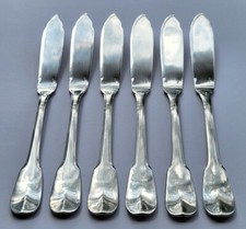 Très beaux 6 COUTEAUX A POISSON de CHRISTOFLE modèle CLUNY acier 19,7cm TBE