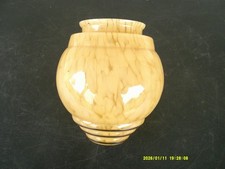 GLOBE ART DECO EN VERRE JAUNE