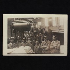 Cpa Carte Photo / Personnel d'une imprimerie devant une presse